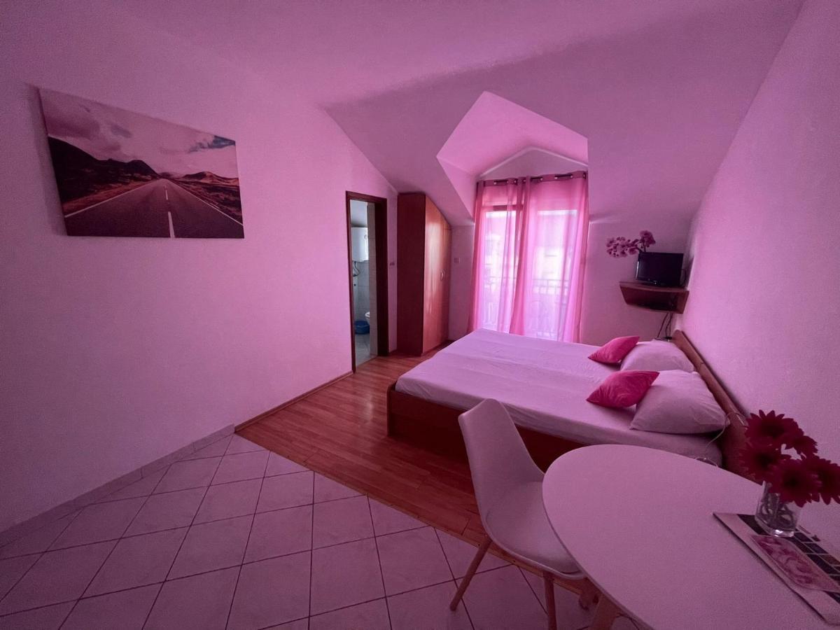 Mirko Storic Apartment Vodice
